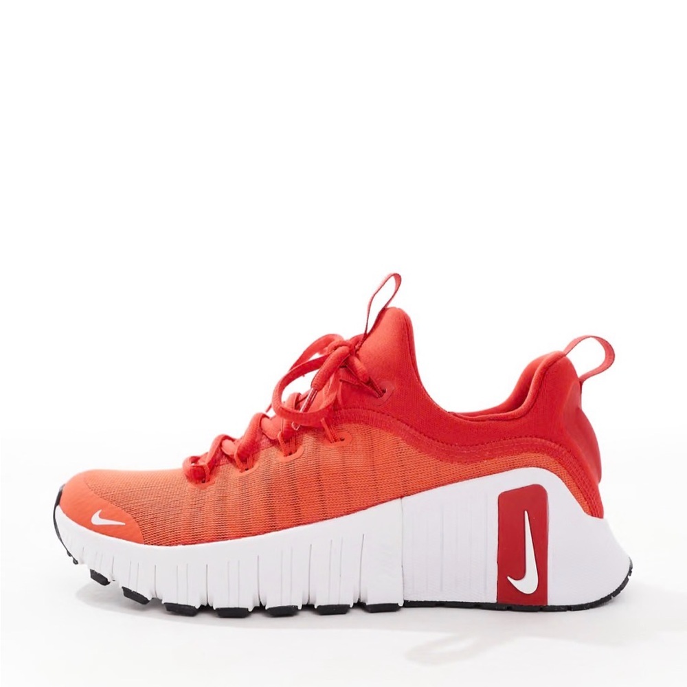 Women Nike Free Metcon 6 size 7.5